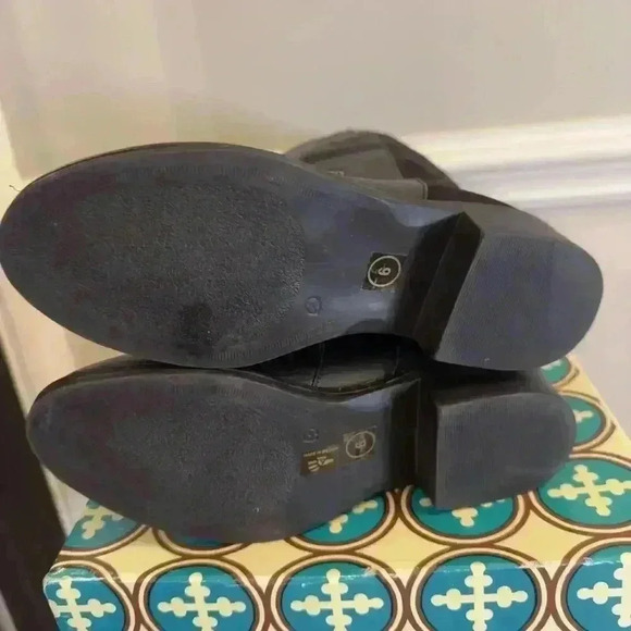 Charleston Shoe Co. Black Learher Soho Boots W/ Weitzman Studded Gold Accent 6 - Picture 9 of 13